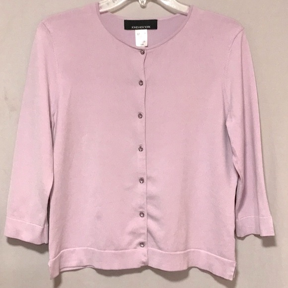 Jones New York Lavender Sweater with glass buttons Size Medium - Picture 1 of 6